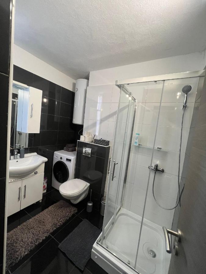 스플리트 Apartman Duzel 아파트 외부 사진